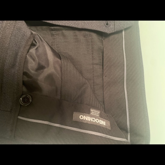 COPY - Men’s 2 Piece Wool Suit - Size Large - Picture 10 of 12